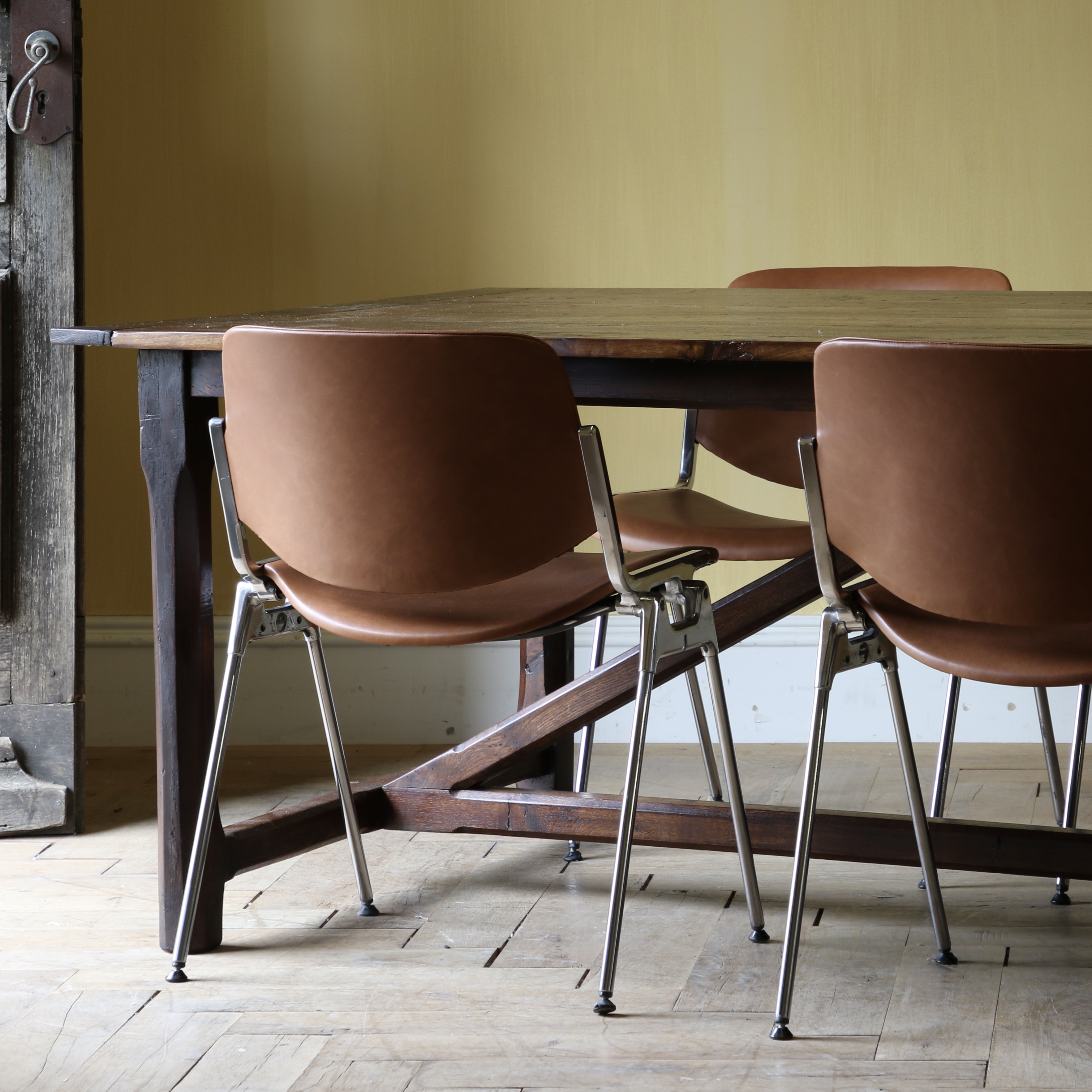 Castelli Chairs in Coronet Oak